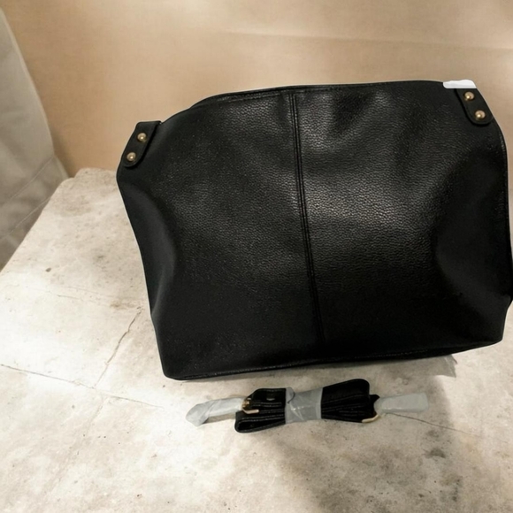 Bella Russo Handbags - Chic Black BELLA RUSSO Purse